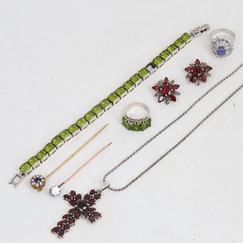 1509 - Various jewellery, including unmarked gold stone set stickpin, peridot bracelet and ring, star sapph... 