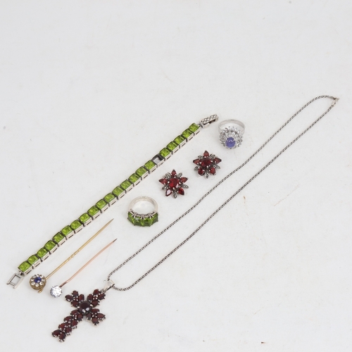 1509 - Various jewellery, including unmarked gold stone set stickpin, peridot bracelet and ring, star sapph... 