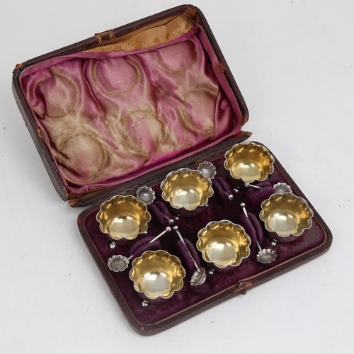 1522 - A Victorian set of 6 silver salt cellar cruets and spoons, by Horace Woodward & Co, hallmarks London... 