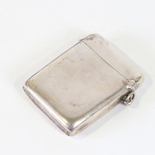 119 - A German Art Nouveau silver vesta case, rectangular form with stylised floral decoration, 5 x 4cm, 0... 