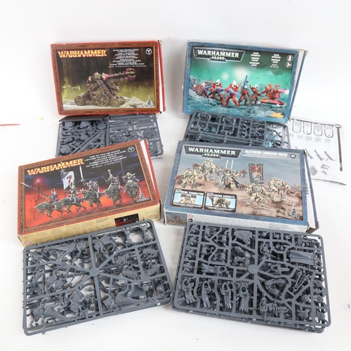 103 - WARHAMMER - 4 boxed plastic assembly toy kits, including Deathwing Command Squad (4)