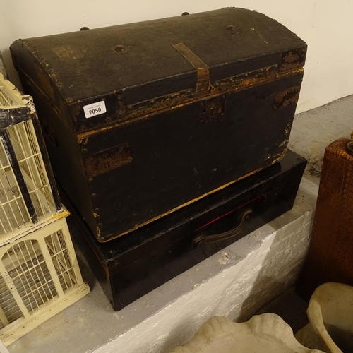 2050 - DO NOT OFFER AN AFTERSALE!
A Victorian dome-top trunk of small size, W60cm, and a black painted and ... 