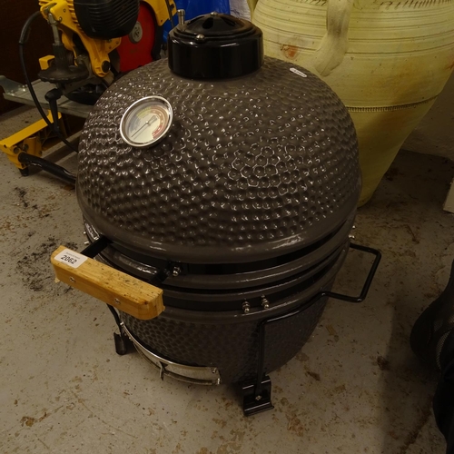 2062 - A new egg design combination BBQ/smoker