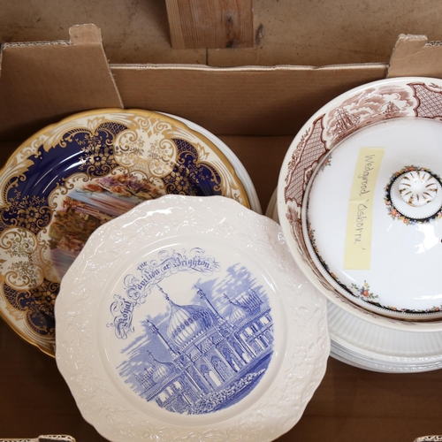 535 - Portmeirion Pomona wall plates, Wedgwood Piranesi design plates etc (boxful)