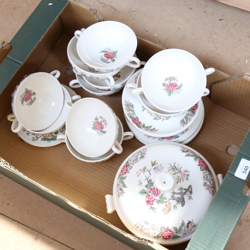 540 - A group of Wedgwood Indian Tree pattern china, including vegetable tureen (boxful)