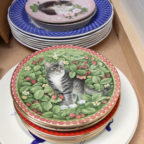 650 - A collection of cat plates, Spode Blue Room and other plates