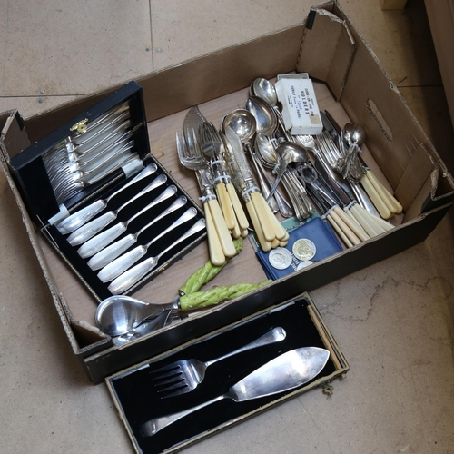 864 - A tray of mixed plated cutlery, a serving set, fish cutlery etc