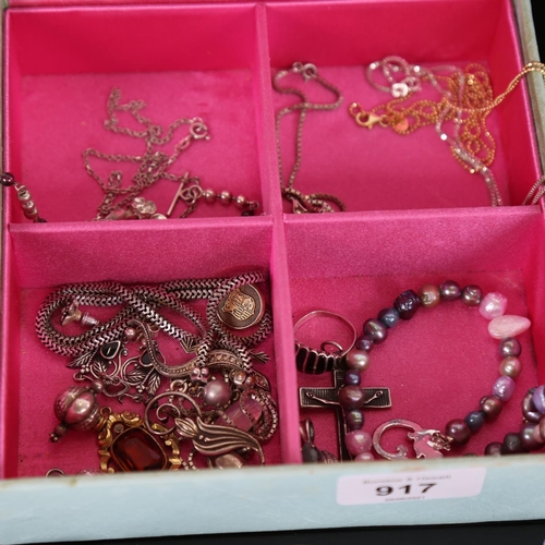 917 - A collection of assorted silver jewellery, including necklace, bracelets etc, in a green and pink se... 