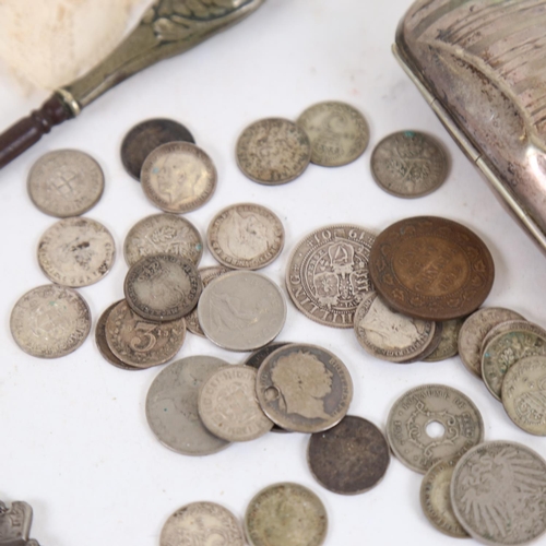 926 - A group of silver and plated items, to include a silver plated combination Vesta and sovereign case,... 