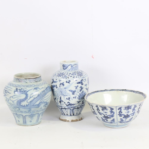 167 - 3 pieces of Chinese blue and white porcelain, bowl diameter 18.5cm