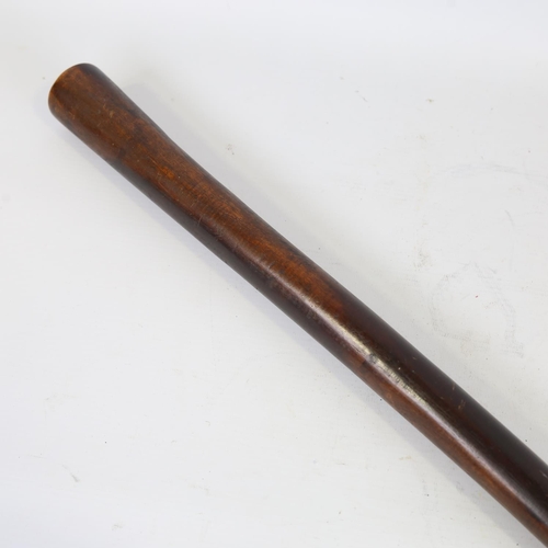 92 - An Aboriginal hardwood throwing club, probably early 20th century, length 68cm