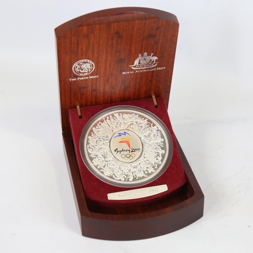 94 - An Australian Sydney 2000 Olympic Games 1 Kilo silver proof Masterpiece $30 coin, the largest Olympi... 