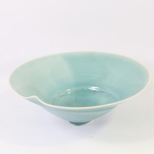 2067 - SARAH-JANE SELWOOD - a porcelain crackle glaze bowl, circa 1990s, inscribed initials to base, diamet... 