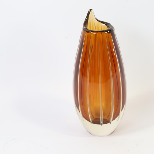 2072 - JACOBSEN OY KUMELA - Finnish autumn brown glass vase, signed to base, height 17cm