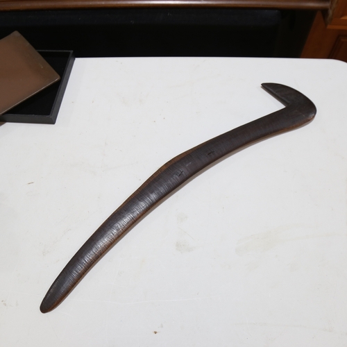 91 - Aboriginal Tribal throwing club, probably early 20th century, length 70cm