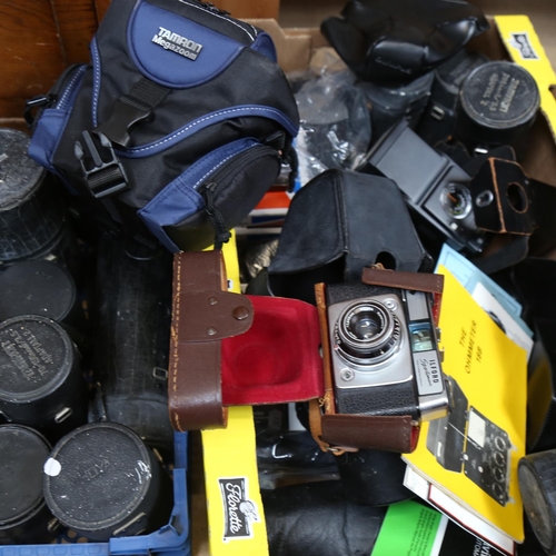 74 - A quantity of various camera lens cases, equipment etc (boxful)