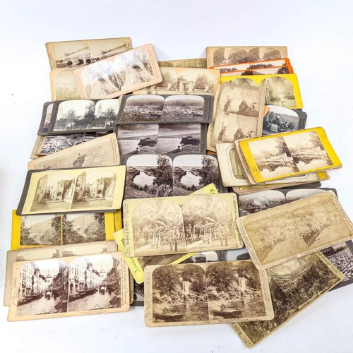 198 - A box of Vintage stereoscopic slides