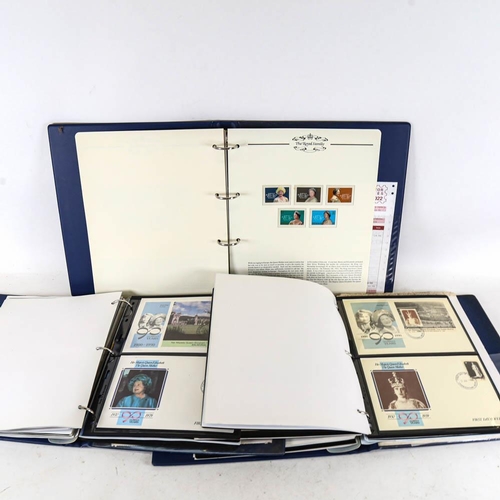 212 - 3 albums of Royal Family First Day Covers