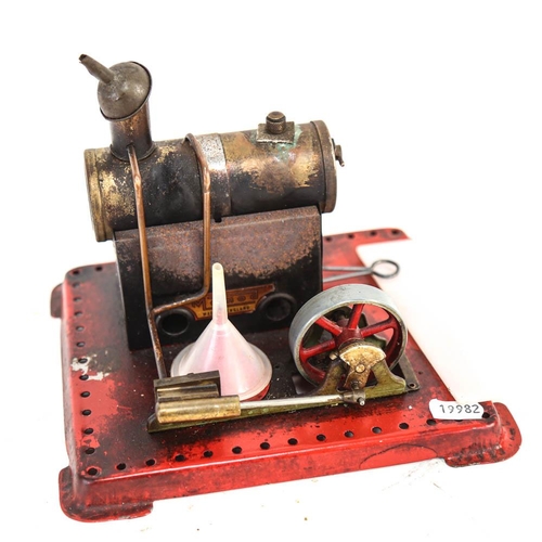 576 - A Mamod stationary steam engine, height 15cm