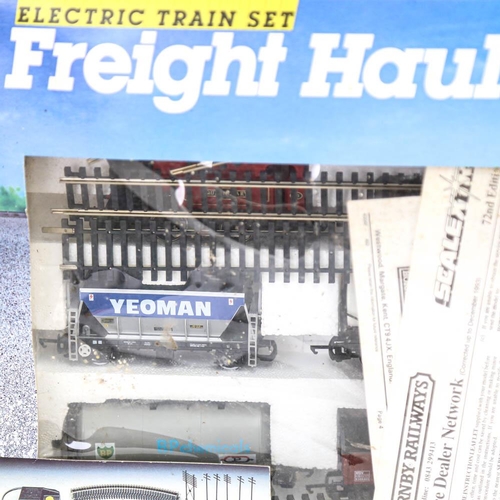 577 - Hornby Freight Hauler electric train set