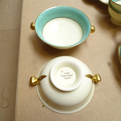 613 - Crown Ducal Gainsborough dinner service, and Spodes Royal Jasmine tea and dinnerware