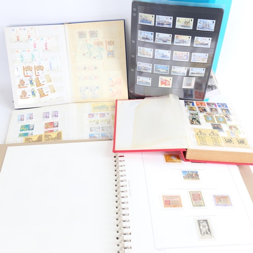 134 - Various Italian and Vatican City postage stamp albums (5 albums)