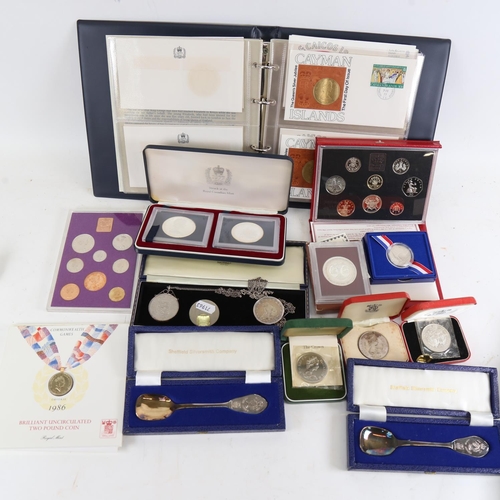 168 - Various commemorative proof silver coins, including Gibraltar 1971 crown, United States half dollar ... 