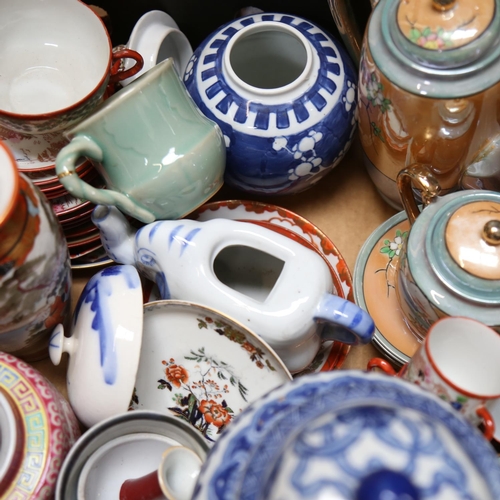 259 - Various Oriental ceramics, including Prunus pattern ginger jar, famille rose teapot etc (boxful)