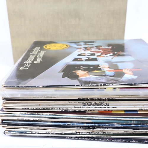 272 - Various Vintage vinyl LPs and records, including Pink Floyd, Beatles, Rod Stewart, Black Sabbath etc... 