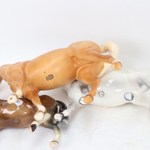 421 - A group of Beswick horses, including a large Palomino, height 28.5cm, and Black Beauty and foal