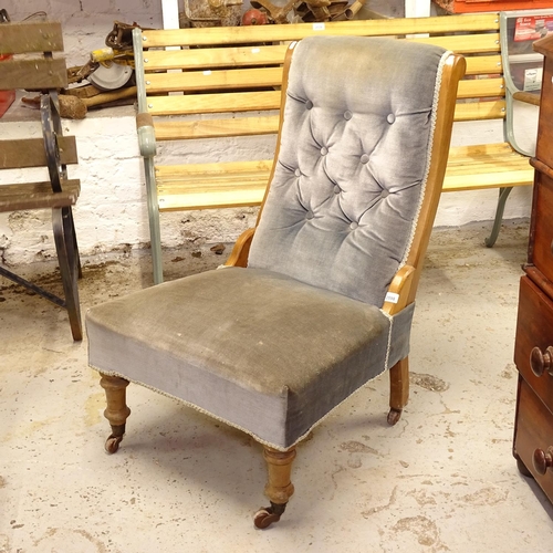 2598 - A Victorian upholstered nursing chair