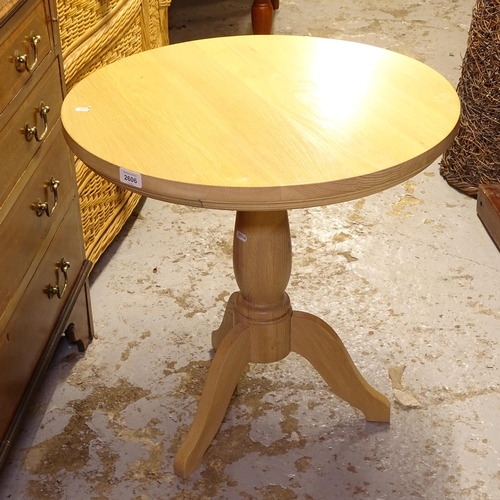 2606 - A modern oak circular lamp table on tripod base, W60cm, H61cm