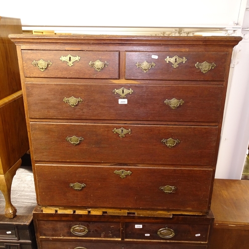 2699 - A Georgian oak 5-drawer chest, W96cm, H90cm, D52cm (A/F)