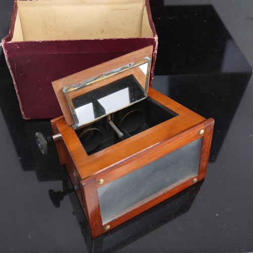 753 - A Vintage satinwood stereo viewer, marked Stereo Cycle Leroy, Paris