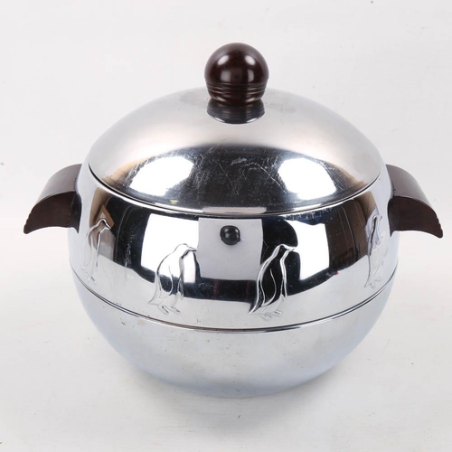 2079 - A mid-century design polished aluminium Penguin ice bucket, with bakelite fittings, by West Bend Alu... 