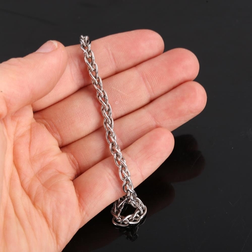 180 - A 9ct white gold link chain bracelet, bracelet length 20cm, 10g