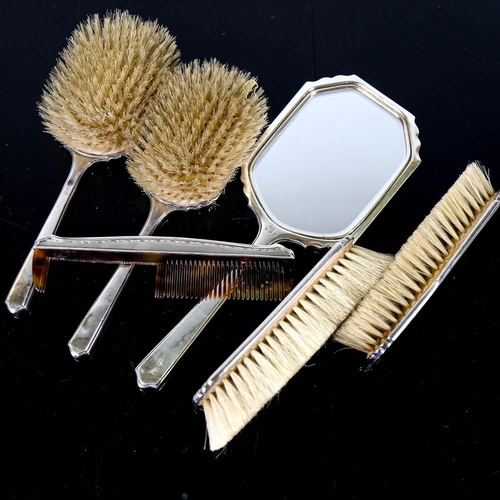 386 - *WITHDRAWN* An Elizabeth II silver 6-piece dressing table set, comprising 2 x hand brushes, 2 x clot... 