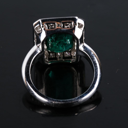 417 - A modern 9ct white gold emerald and diamond cluster panel ring, in Art Deco style, total diamond con... 