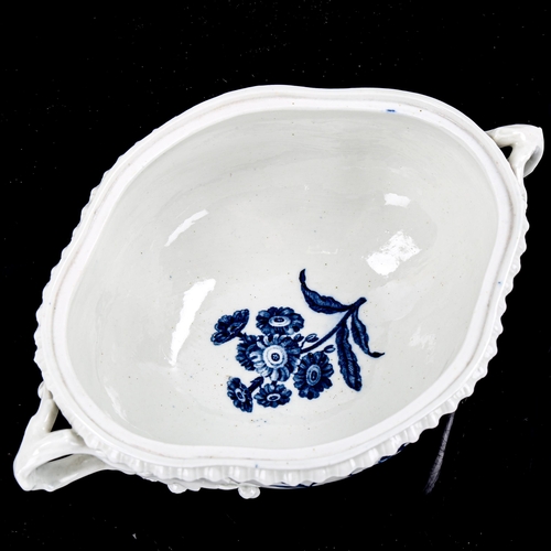 1007 - An 18th century Worcester blue and white porcelain tureen and cover, circa 1770, cabbage rose patter... 