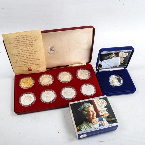 1114 - A set of 7 Queen Elizabeth II silver Jubilee sterling silver proof Crown coins, by Pobjoy Mint, incl... 