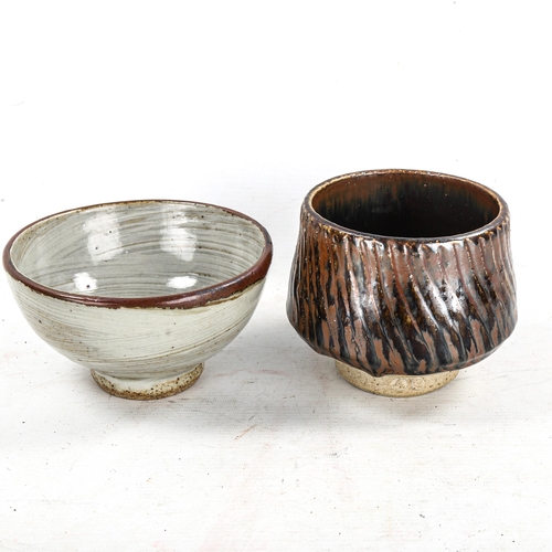 1475 - Geoffrey Whiting (1919 - 1998), 2 Studio pottery bowls, largest 15cm diameter