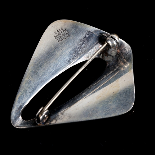 496 - NIELS ERIK FROM - a Vintage Danish stylised sterling silver abstract aerodynamic brooch, length 43.3... 