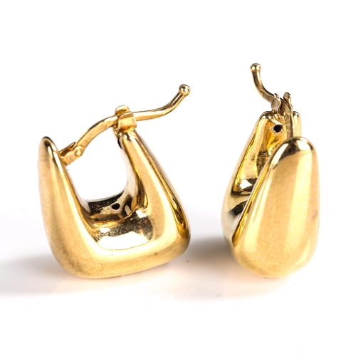 518 - A pair of modern 9ct gold stylised hoop earrings, French lock fittings, earring height 19.1mm, 2.3g