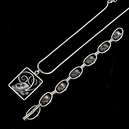 552 - C BRUMBERG HANSEN - a Vintage Danish stylised silver matching pendant necklace and bracelet set, nec... 