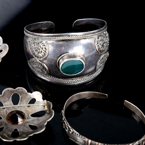 553 - Various Scandinavian silver jewellery, including cuff bracelet, brooches etc, 71.7g total (5)