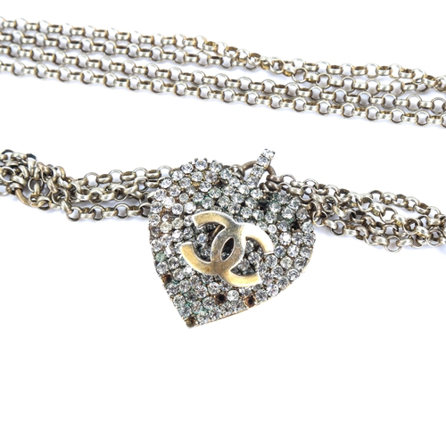 600 - CHANEL - a Vintage gilt-metal rhinestone multi-link heart belt, length 71cm, 139.7g