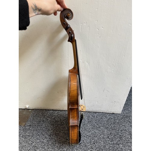 1050 - An Antique violin, probably late 19th century, with 1-piece back, back length 36cm, with case