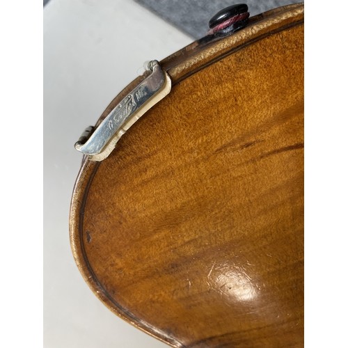 1050 - An Antique violin, probably late 19th century, with 1-piece back, back length 36cm, with case