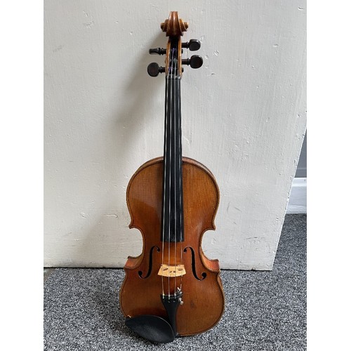 1046 - George Wulme Hudson (1882 - 1952), fine quality violin made in 1924, previously owned and played by ... 