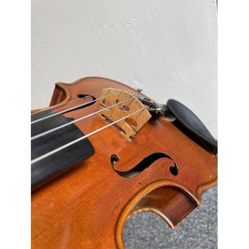 1046 - George Wulme Hudson (1882 - 1952), fine quality violin made in 1924, previously owned and played by ... 